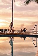 Islander Bayside Villas and Boatslips