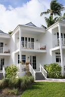 Islander Bayside Villas and Boatslips