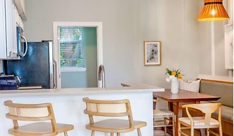 Islander Bayside Villas and Boatslips