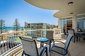 Kirra Beach Apartments