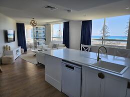 Kirra Beach Apartments