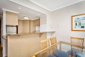 Kirra Beach Apartments
