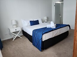 Kirra Beach Apartments