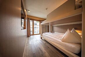 Hotel Piz