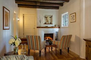 Inn Of The Turquoise Bear