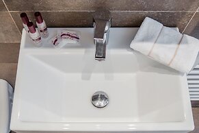 San Polo Design Apartments