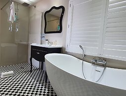 On the Beach Guesthouse