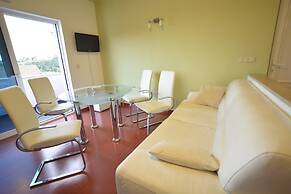 Villa Avantgarde B&B