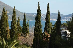 Villa Avantgarde B&B