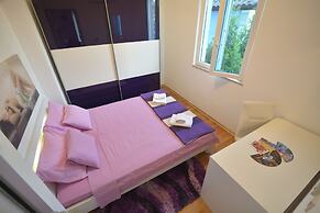 Villa Avantgarde B&B