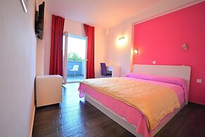 Villa Avantgarde B&B