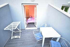 Villa Avantgarde B&B