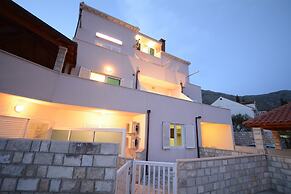 Villa Avantgarde B&B