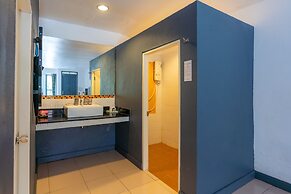 Koh Chang Cliff Beach Resort