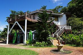 Koh Chang Cliff Beach Resort