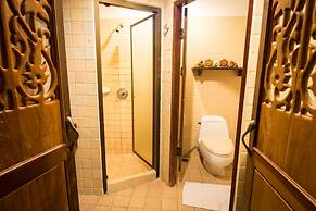 Koh Chang Cliff Beach Resort