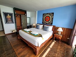 Koh Chang Cliff Beach Resort