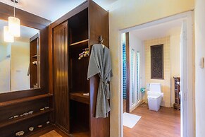 Koh Chang Cliff Beach Resort