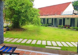 Koh Chang Cliff Beach Resort