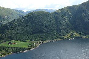 Brekkestranda Fjordhotel