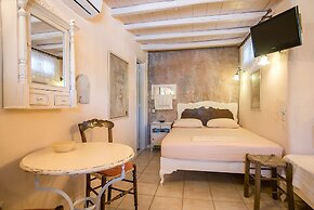 Anthippi Guest House