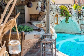 Anthippi Guest House