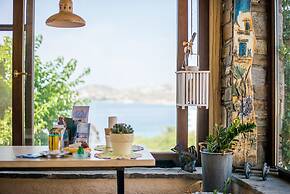 Anthippi Guest House