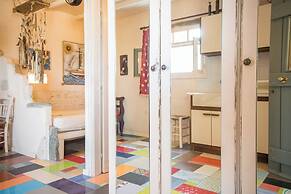 Anthippi Guest House