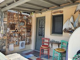 Anthippi Guest House