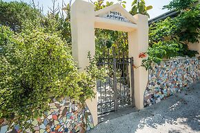 Anthippi Guest House