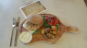 Anthippi Guest House