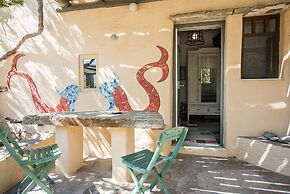 Anthippi Guest House