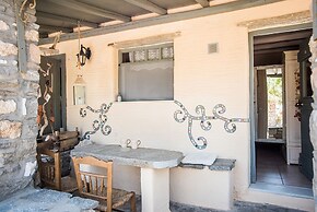 Anthippi Guest House