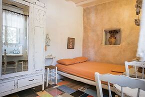 Anthippi Guest House