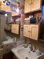 Anthippi Guest House