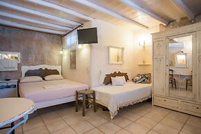 Anthippi Guest House