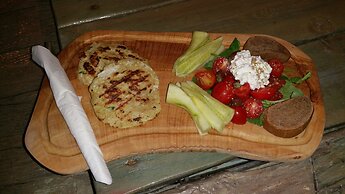 Anthippi Guest House