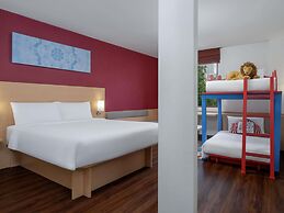 ibis Bangkok Riverside