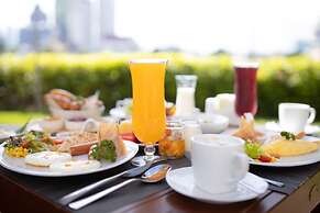 ibis Bangkok Riverside