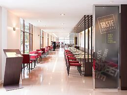 ibis Bangkok Riverside