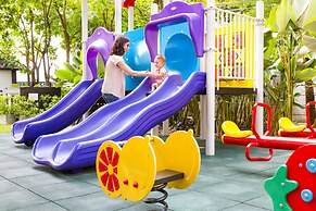 ibis Bangkok Riverside