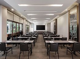 ibis Bangkok Riverside