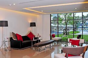 ibis Bangkok Riverside