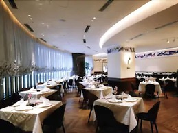 Sapporo Garden Palace