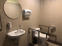 Golden Sea Pattaya Hotel