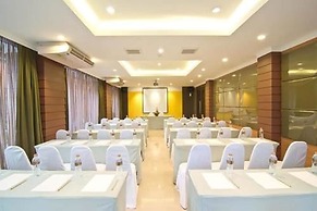 Golden Sea Pattaya Hotel