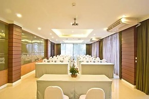 Golden Sea Pattaya Hotel