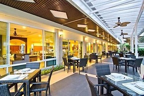 Golden Sea Pattaya Hotel