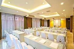 Golden Sea Pattaya Hotel