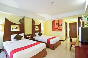 Golden Sea Pattaya Hotel